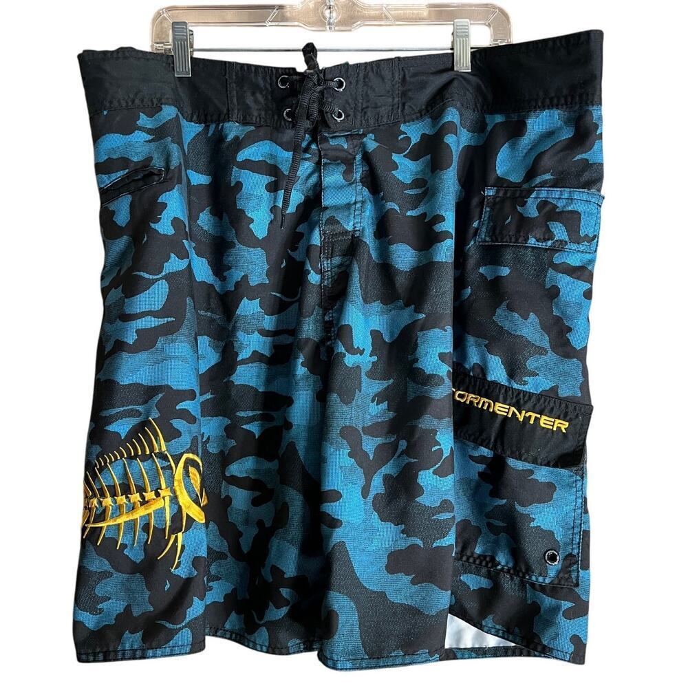 Tormentor Board Shorts Mens 42 Camo Swim Trunks Embroidered Fish Skeleton